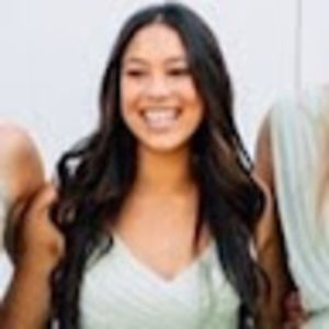 Meet your Posher, Sophia